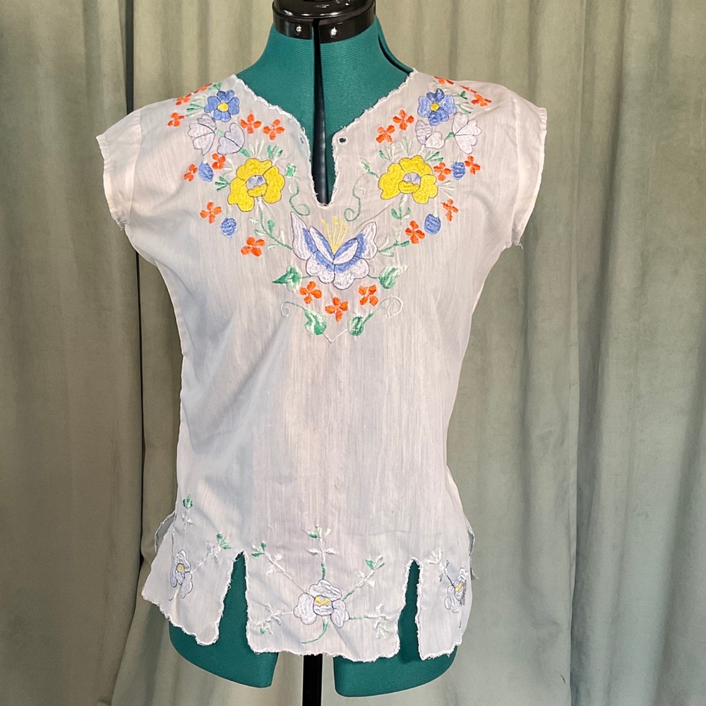 Vintage floral top